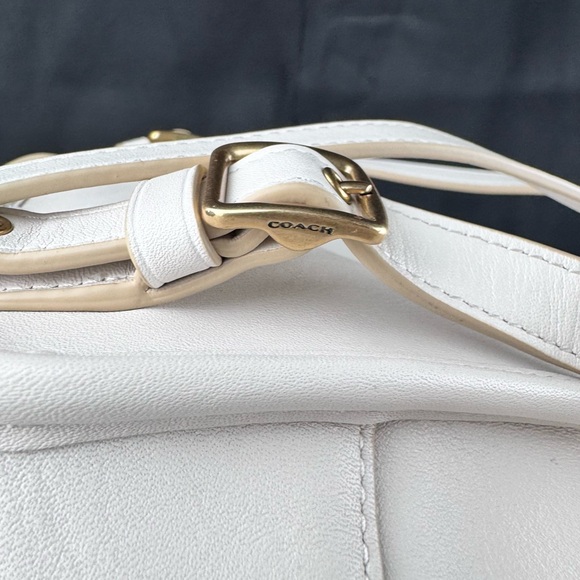 Coach Turnlock Backpack 3334 - Picture 12 of 16